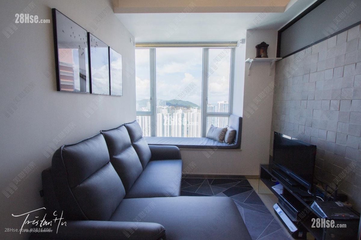 Indihome Sell 1 Bedroom 424 ft²