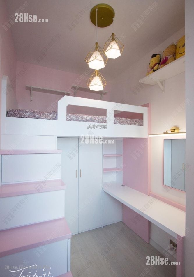 Indihome Sell 1 Bedroom 424 ft²