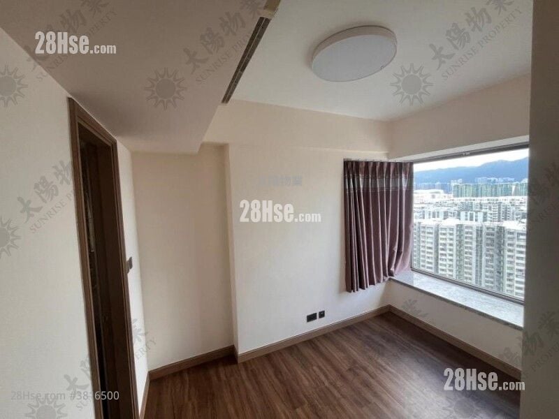 Stars By The Harbour Sell 3 Bedrooms 728 ft²