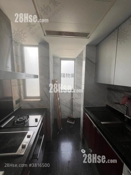 Stars By The Harbour Sell 3 Bedrooms 728 ft²