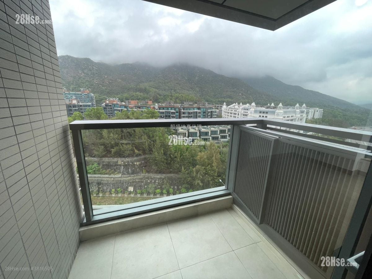 Gold Coast Bay Rental 1 Bedroom , 1 Bathroom 305 ft²