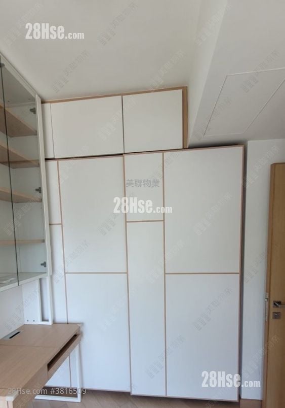 Century Gateway Rental 2 Bedrooms , 1 Bathroom 483 ft²