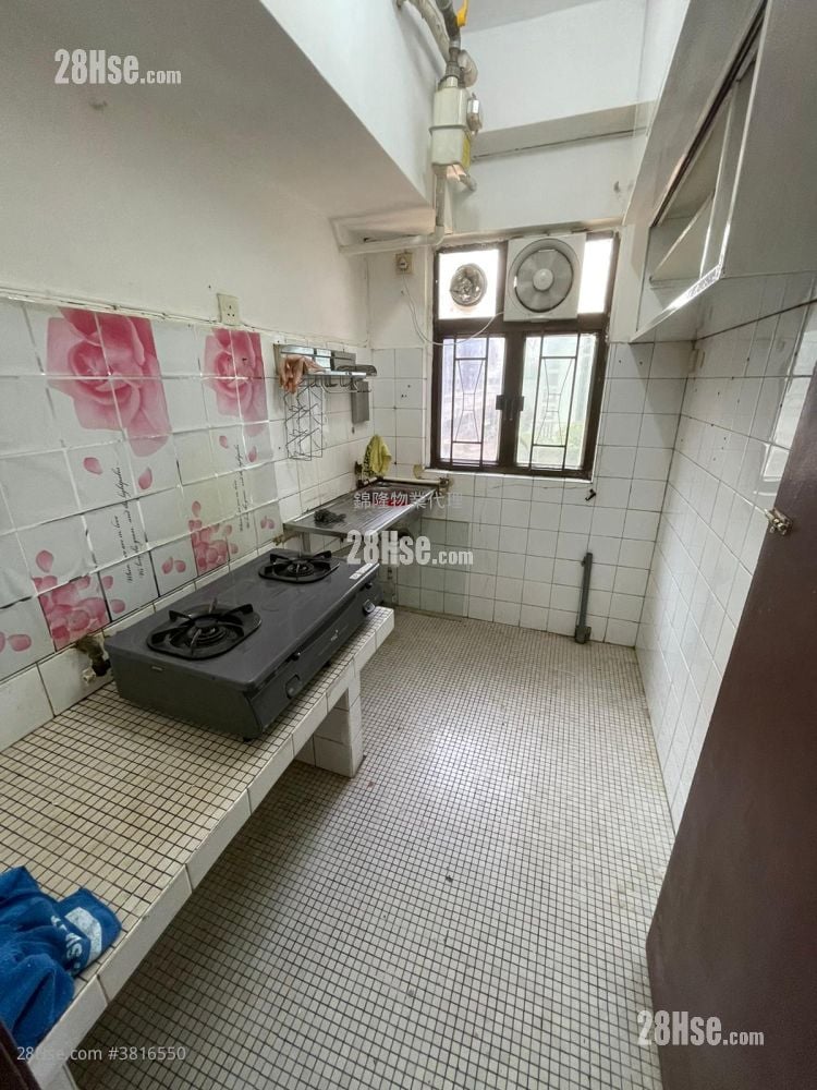 隆基大楼 售盘 2 房 , 1 浴室 413 平方尺