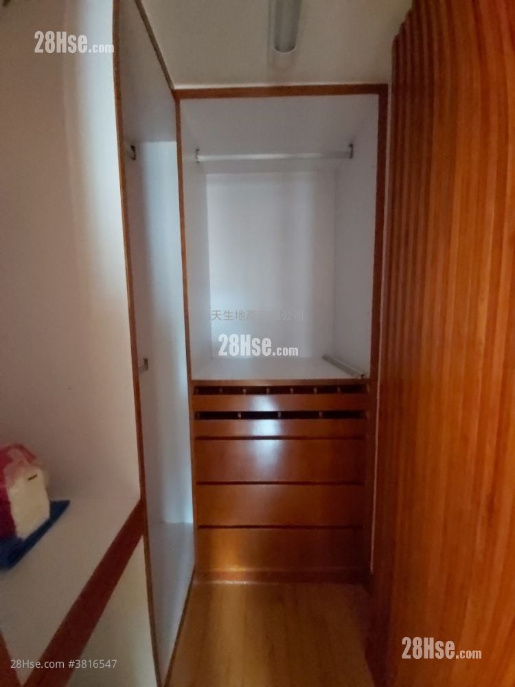 益群道1号 租盘 3 房 , 2 浴室 975 平方尺