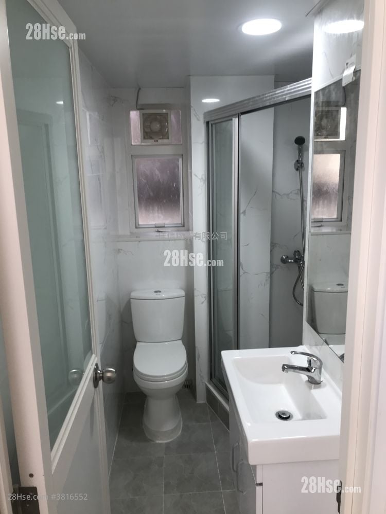 唐樓 售盤 2 房 , 1 浴室 290 平方呎