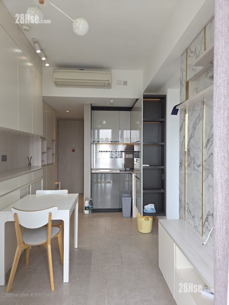 Downtown 38 租盤 2 房 , 1 浴室 385 平方呎