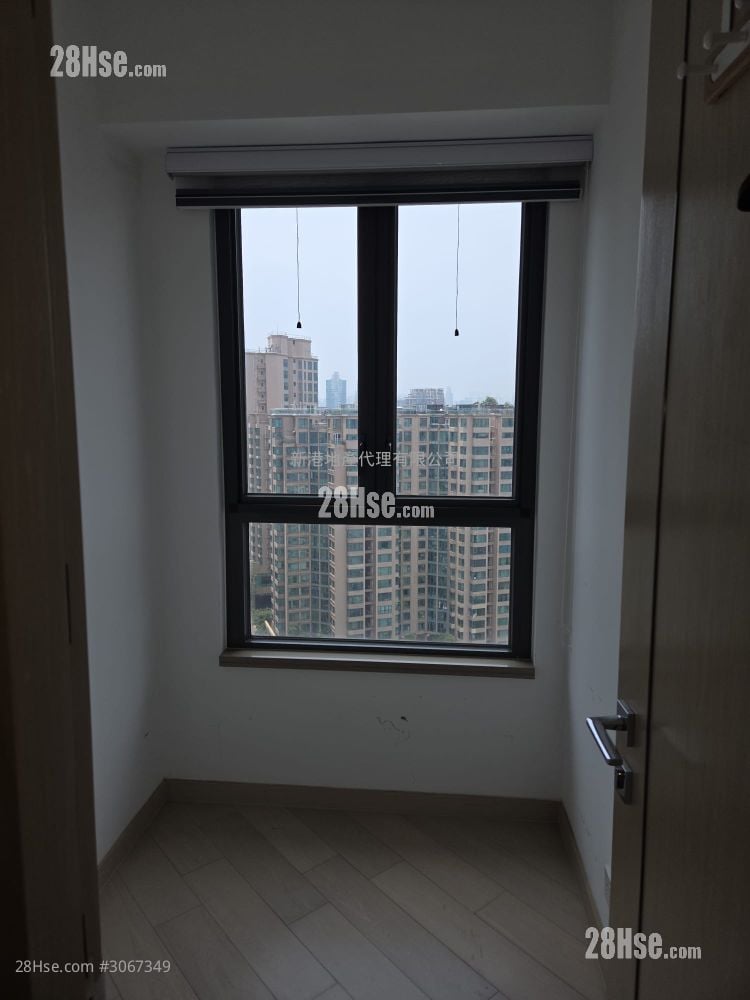 Downtown 38 租盤 2 房 , 1 浴室 385 平方呎