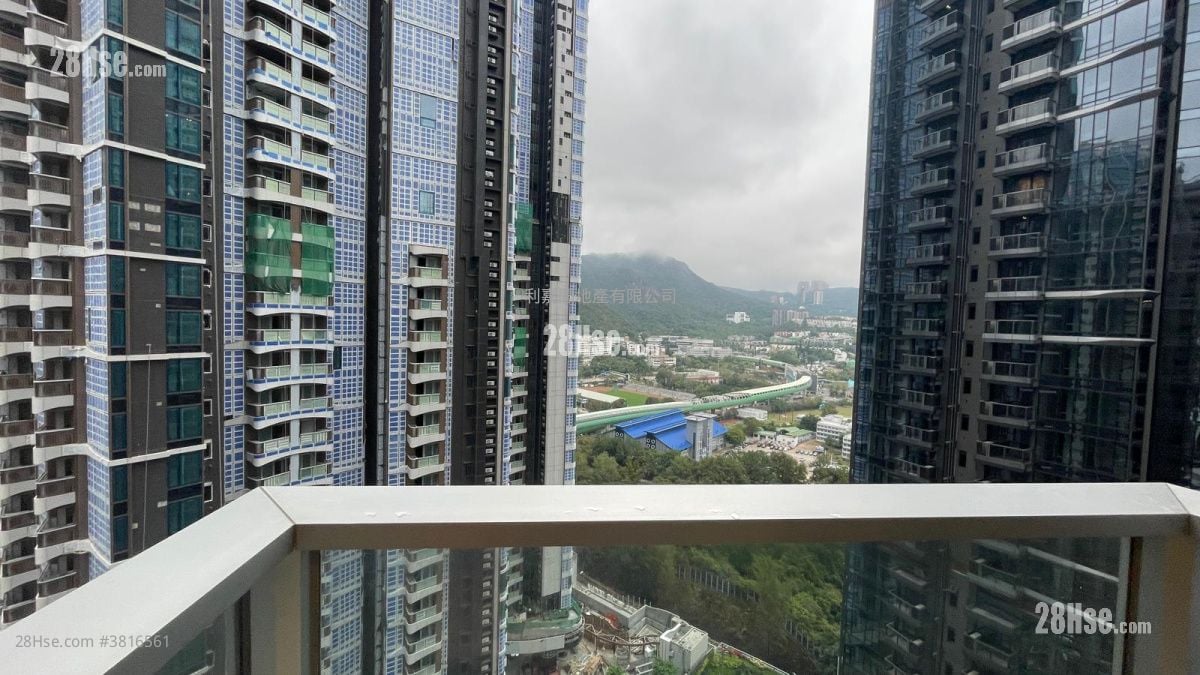 露台: 港岛南岸 售盘 1 房 , 1 浴室 370 平方尺