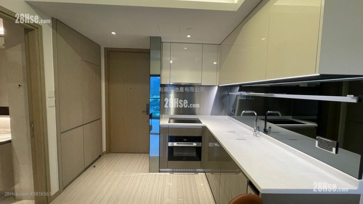 厨房: 港岛南岸 售盘 1 房 , 1 浴室 370 平方尺