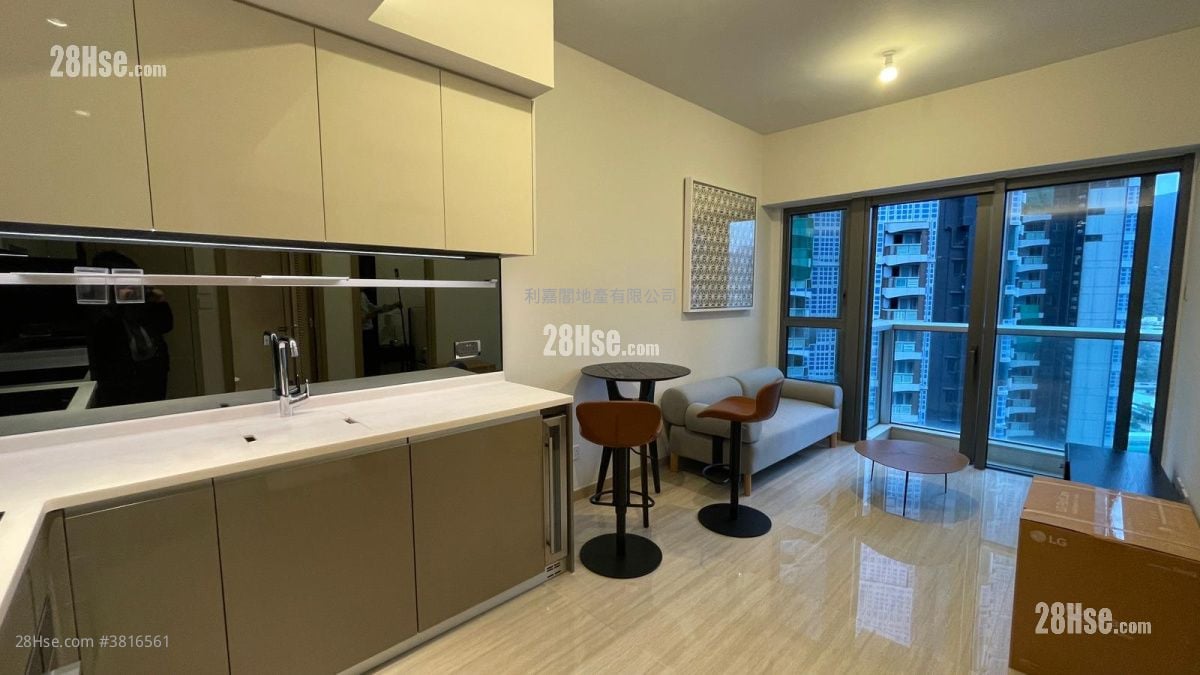 厅: 港岛南岸 售盘 1 房 , 1 浴室 370 平方尺