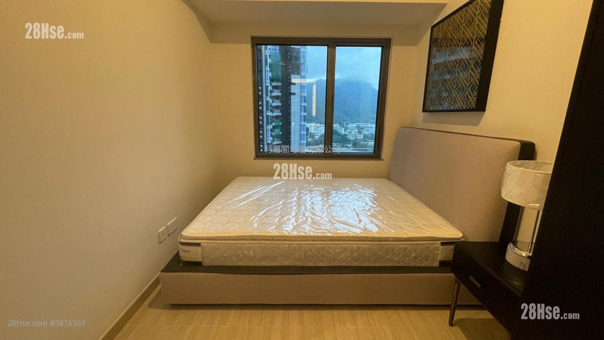 主人房: 港岛南岸 售盘 1 房 , 1 浴室 370 平方尺