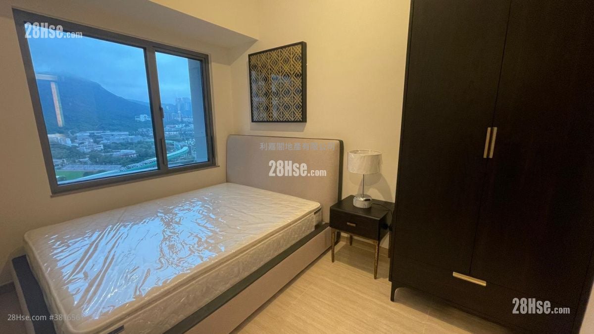 主人房: 港岛南岸 售盘 1 房 , 1 浴室 370 平方尺