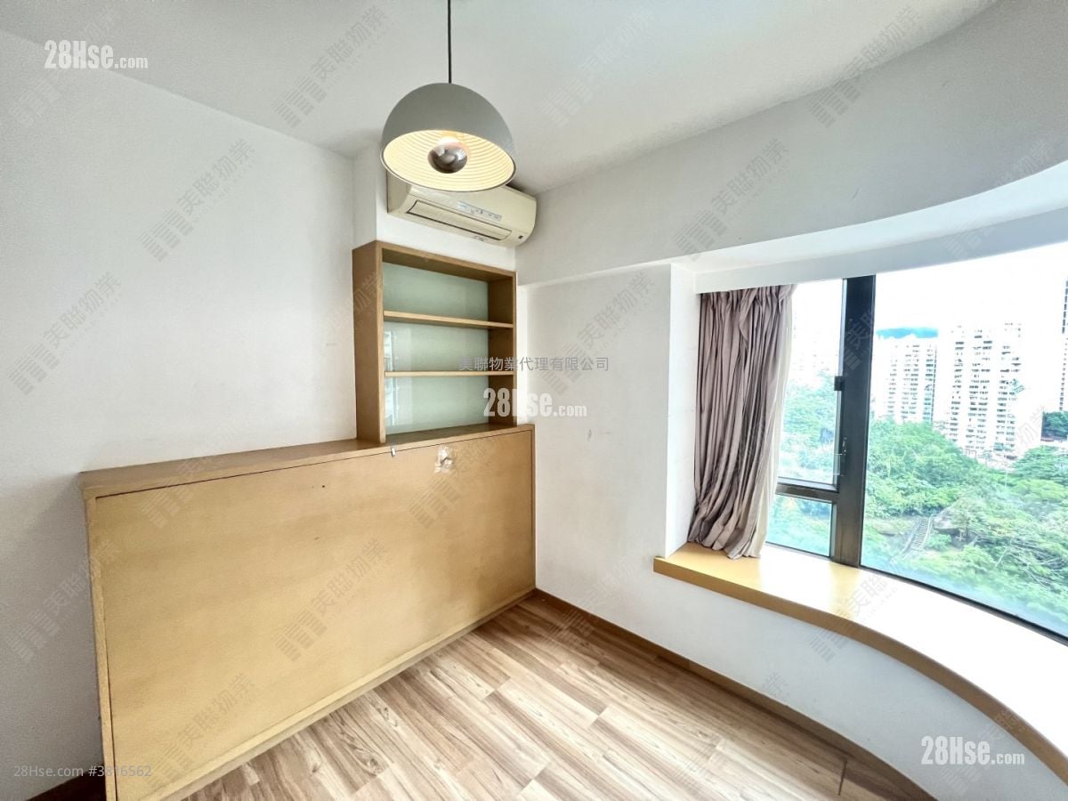 King's Park Villa Sell 3 Bedrooms , 3 Bathrooms 932 ft²