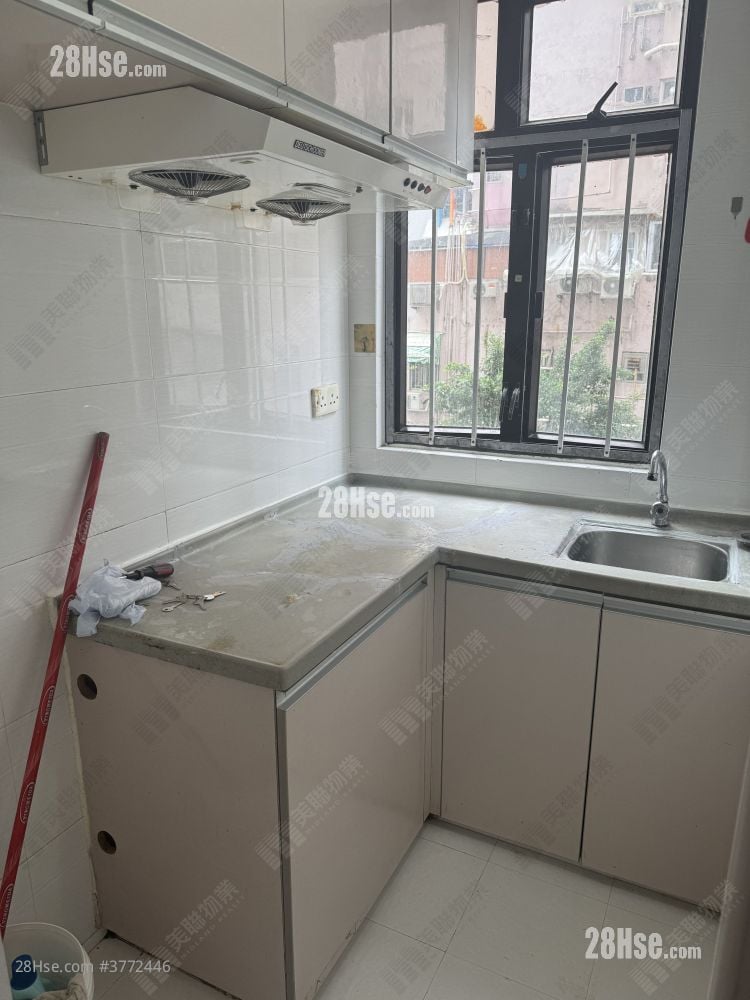 誼發大廈 售盤 1 房 , 1 浴室 293 平方呎