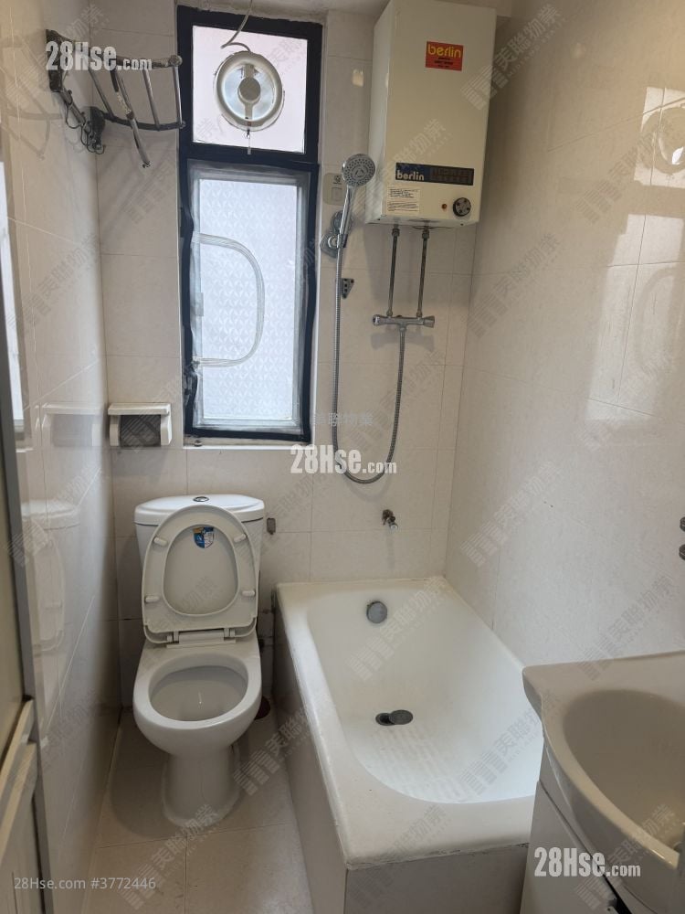 誼發大廈 售盤 1 房 , 1 浴室 293 平方呎