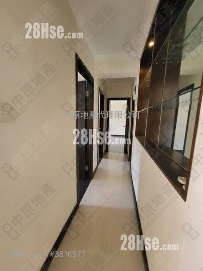 聚龙居 售盘 3 房 942 平方尺