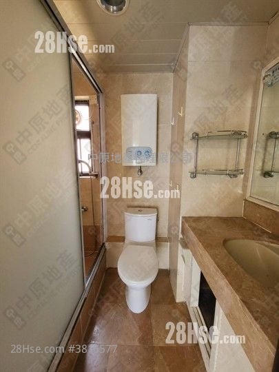 聚龙居 售盘 3 房 942 平方尺