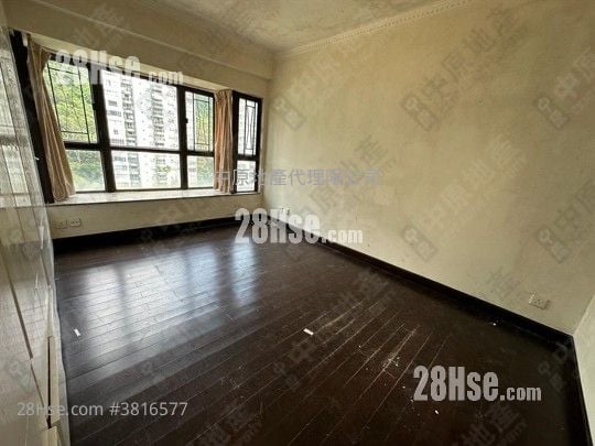 聚龙居 售盘 3 房 942 平方尺