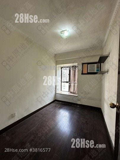 聚龙居 售盘 3 房 942 平方尺