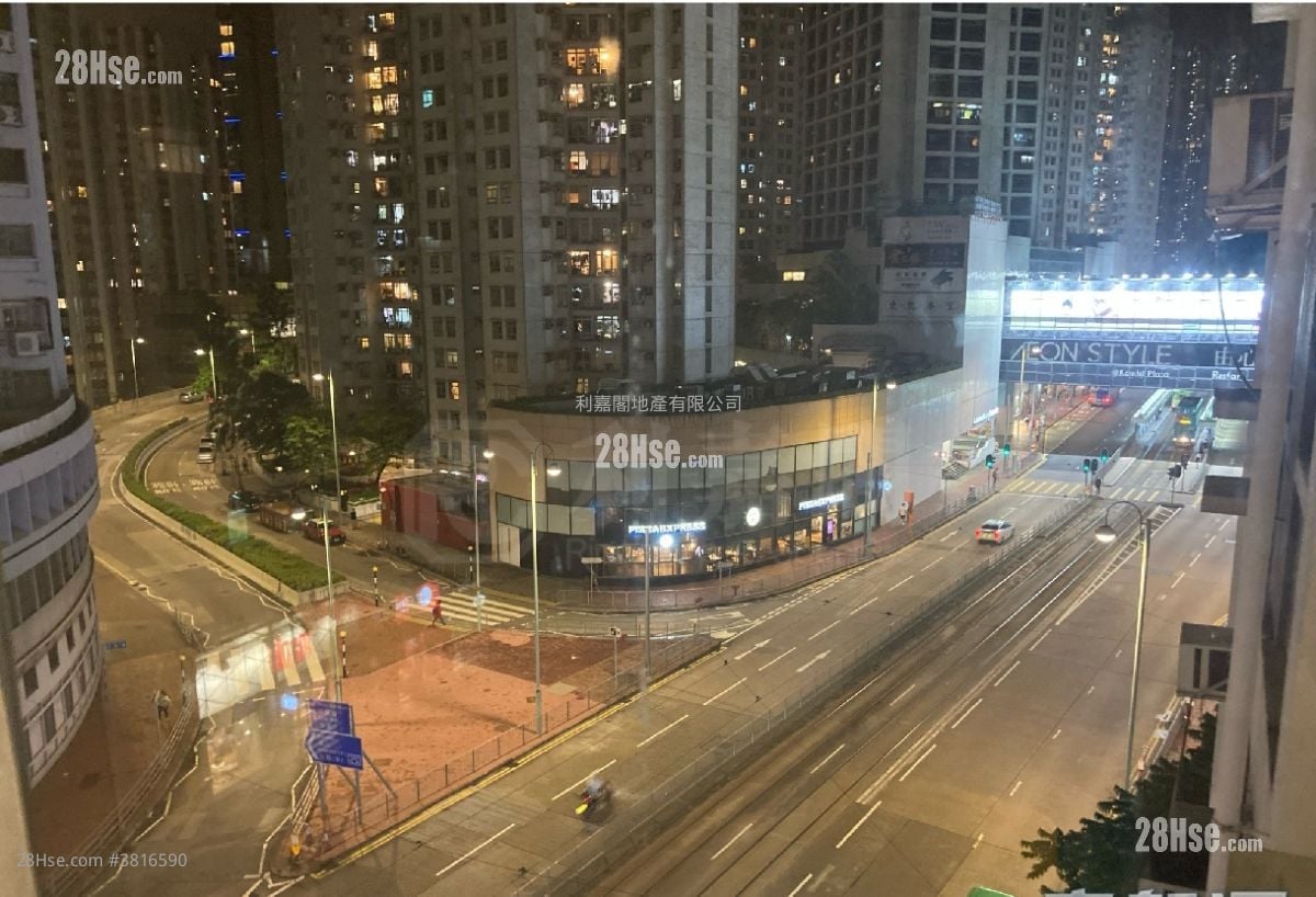 Bo Fung Gardens Sell 3 Bedrooms , 2 Bathrooms 822 ft²