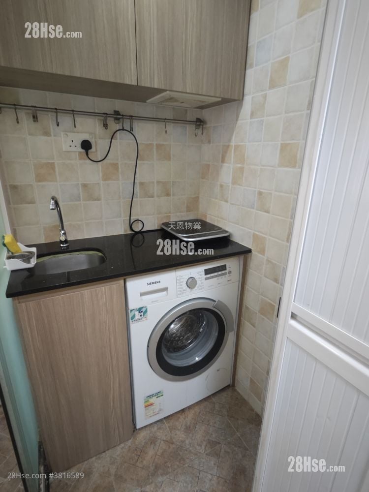 Causeway Bay Rental Studio , 1 Bathroom 100 ft²