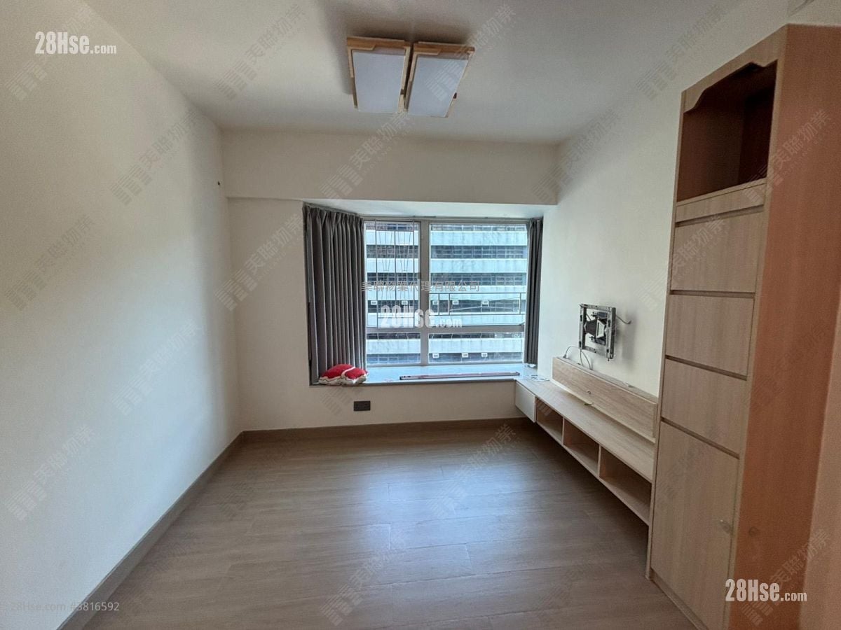 The Metro City Sell 2 Bedrooms , 1 Bathroom 441 ft²