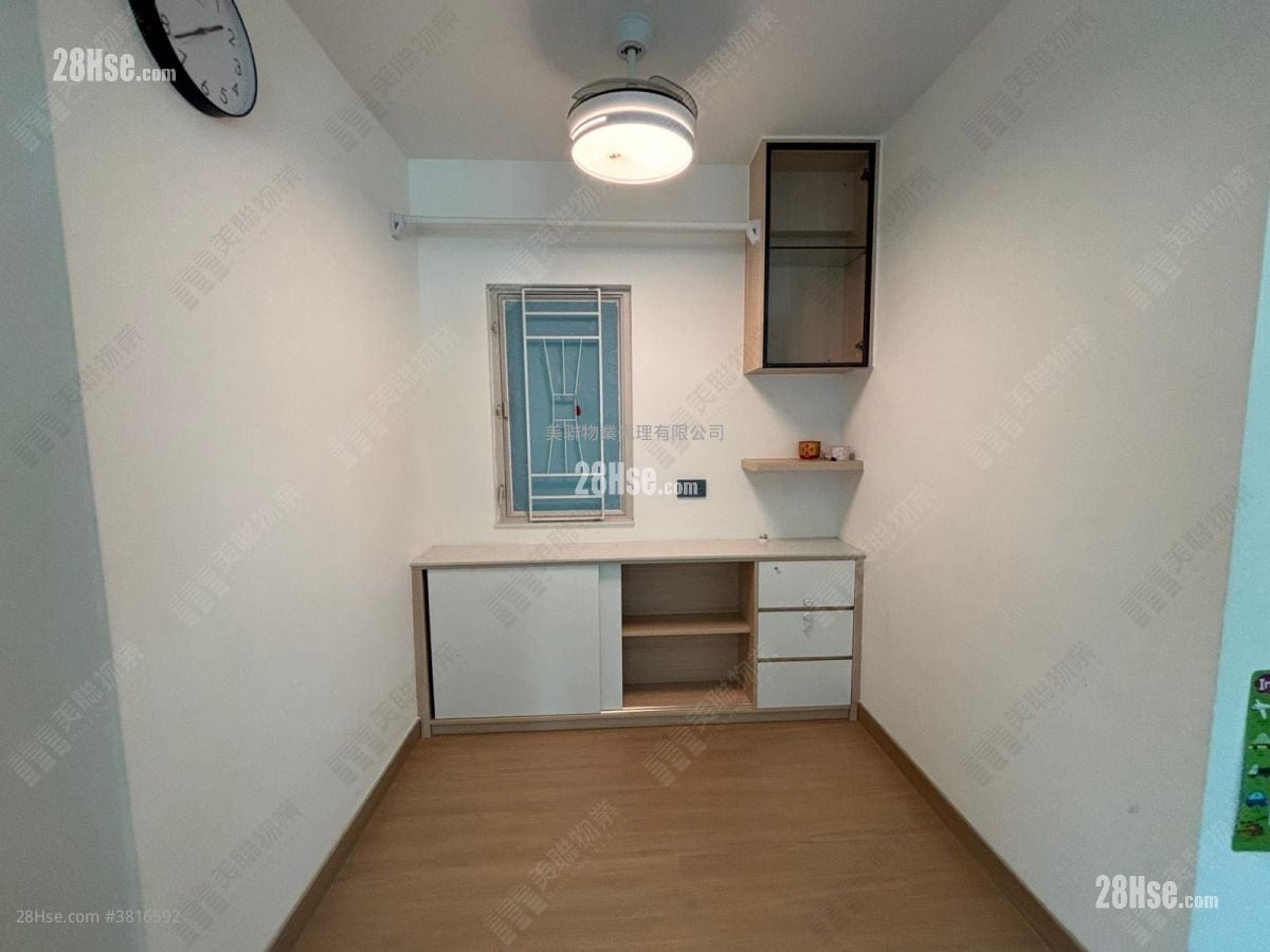 The Metro City Sell 2 Bedrooms , 1 Bathroom 441 ft²