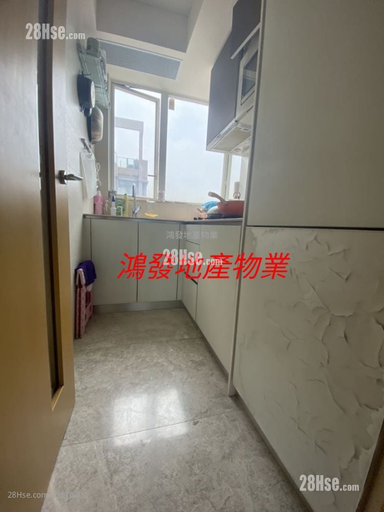 Gardenia Sell 2 Bedrooms , 1 Bathroom 484 ft²