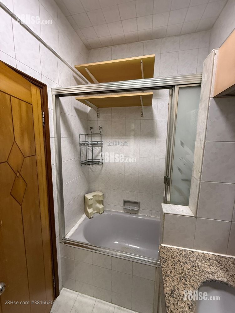 碧翠花園 租盤 3 房 , 2 浴室 700 平方呎