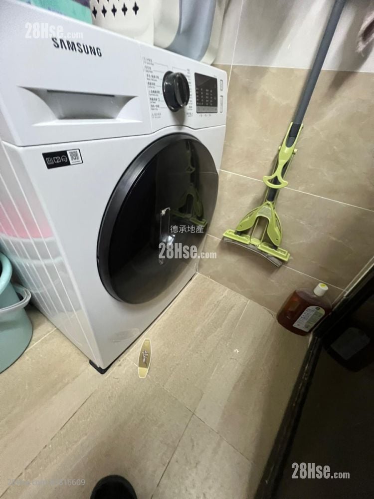 村屋 租盘 2 房 , 1 浴室