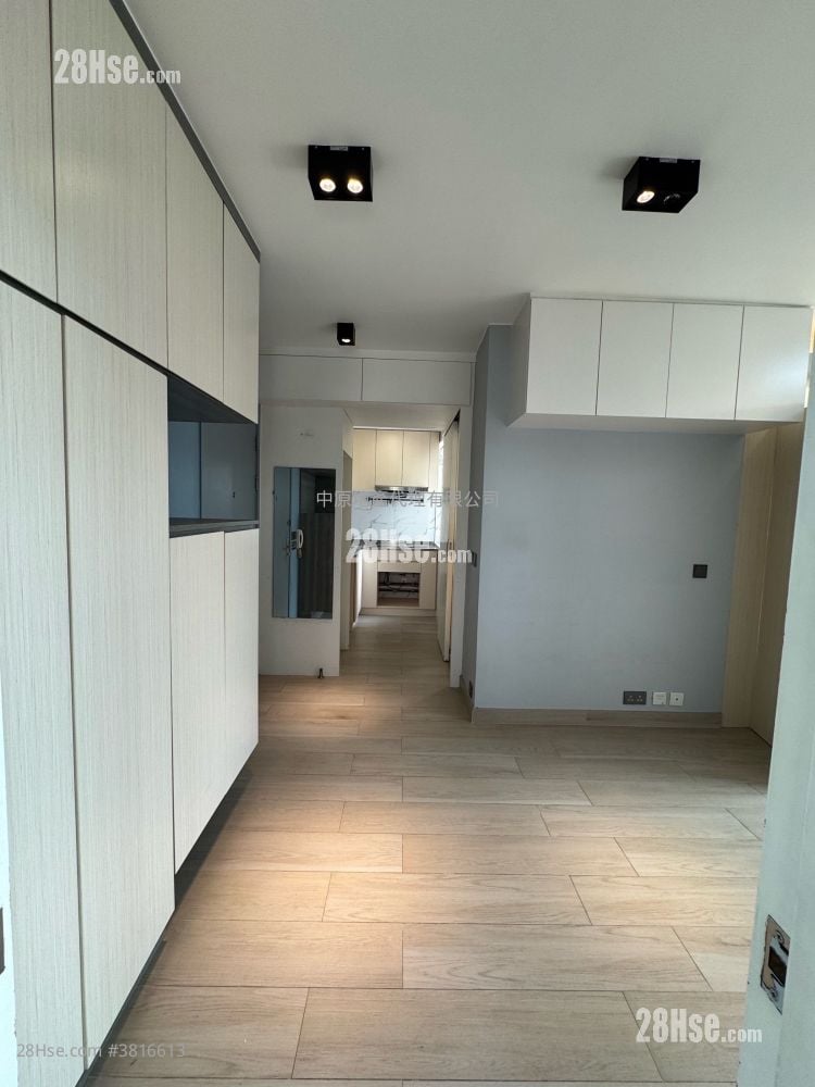 Ching Chun Court Sell 2 Bedrooms , 1 Bathroom 438 ft²