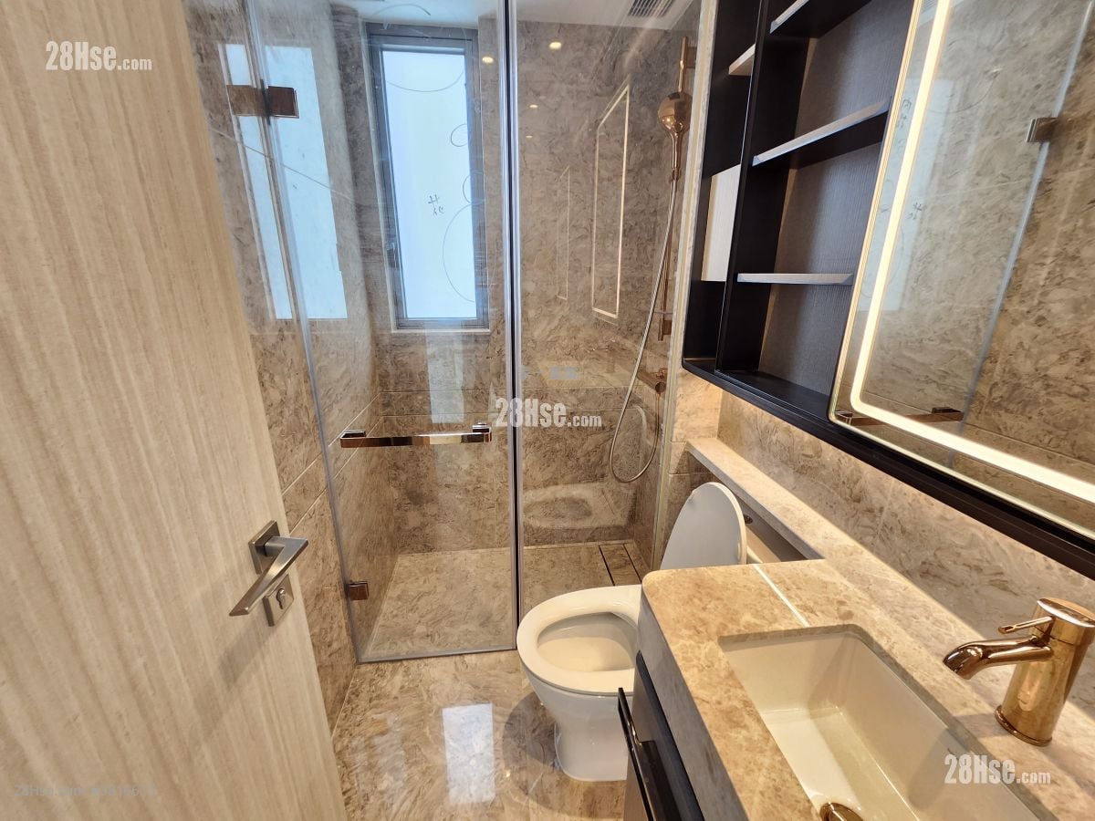 名钻 租盘 3 房 , 2 浴室 821 平方尺