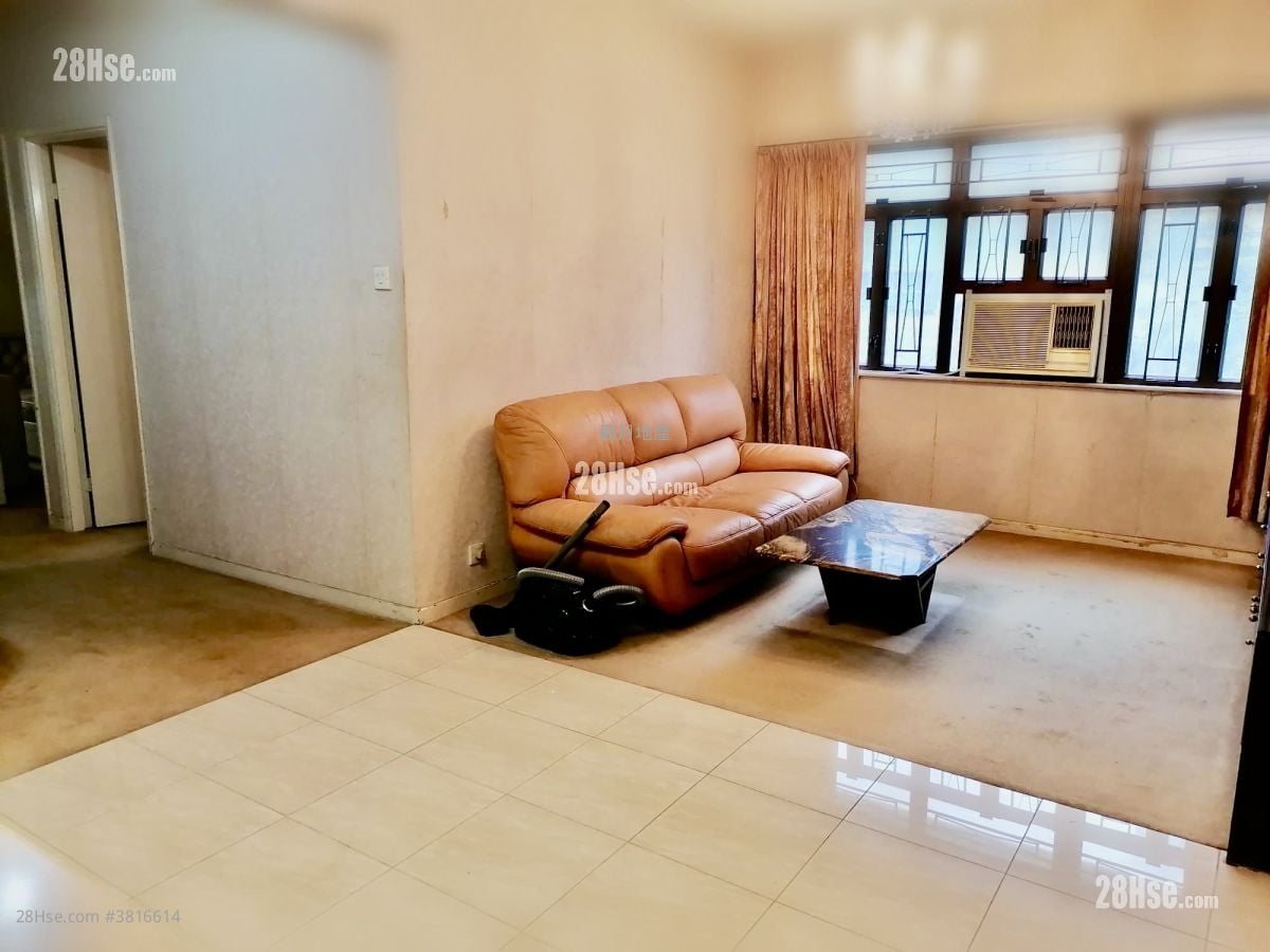 華峰園 售盤 716 平方呎