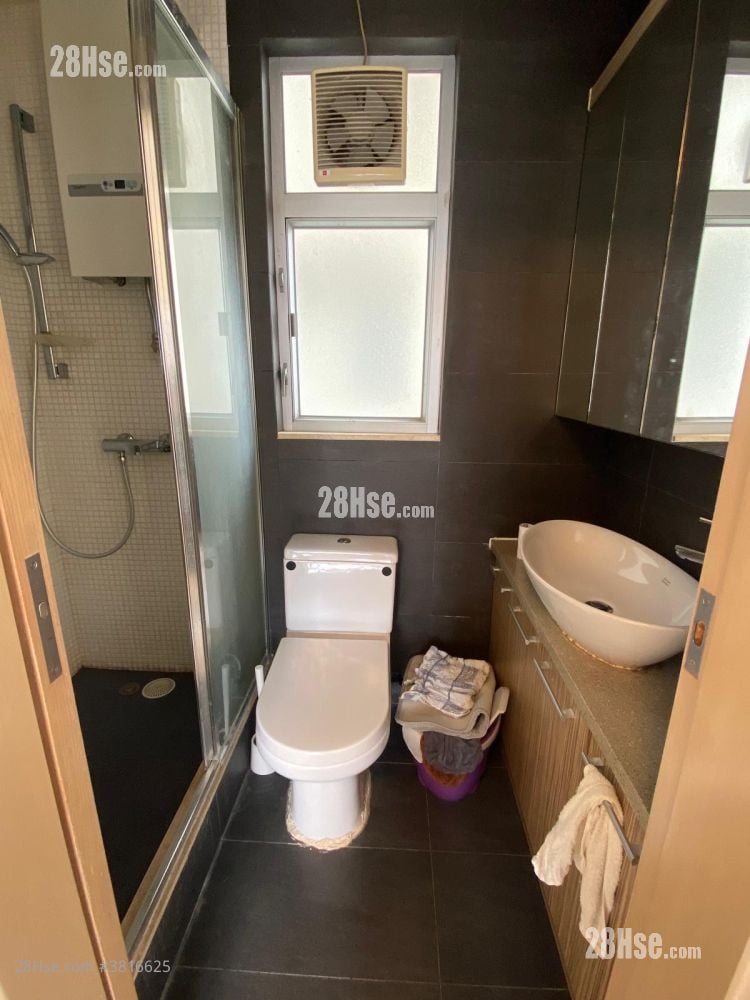 沙田第一城 租盘 304 平方尺