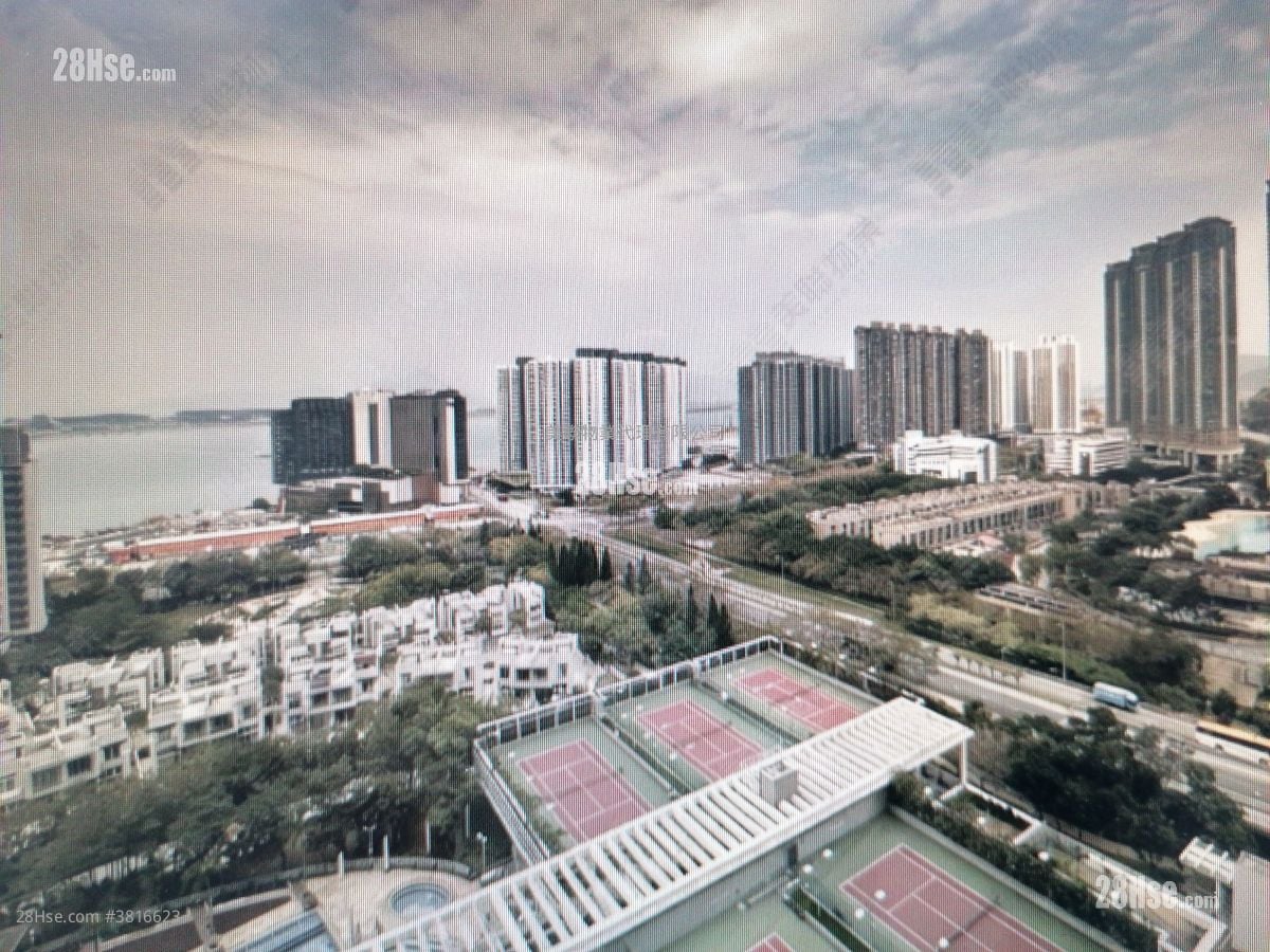 蓝天海岸 售盘 781 平方尺