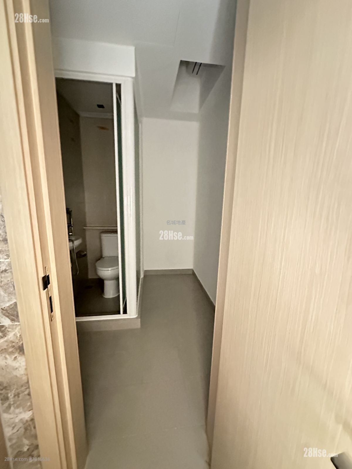 珑珀山 租盘 3 房 967 平方尺