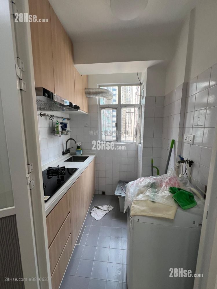 安达中心 租盘 2 房 , 1 浴室 357 平方尺