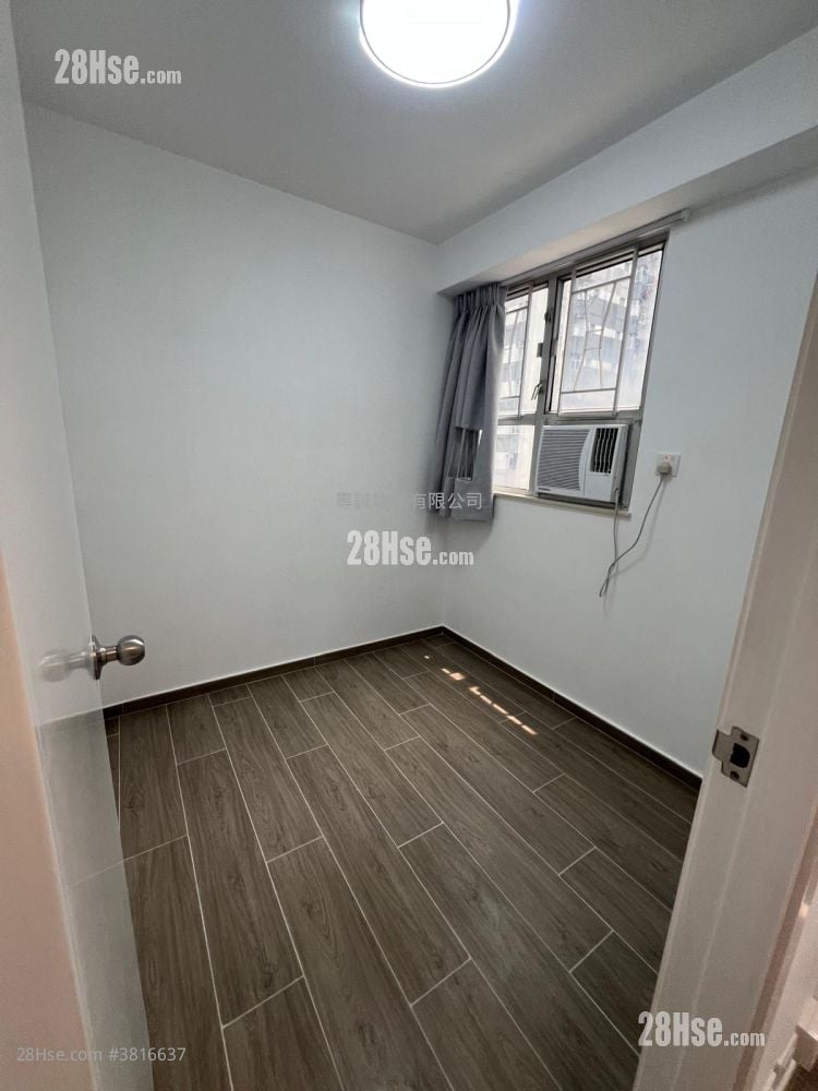 安达中心 租盘 2 房 , 1 浴室 357 平方尺