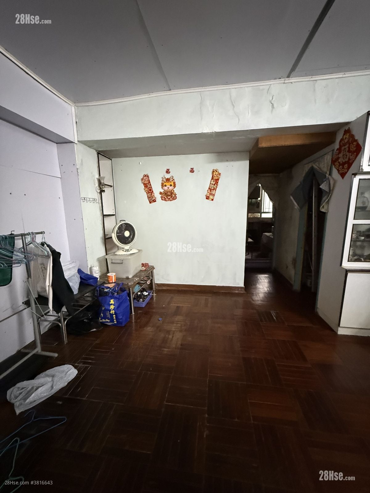 單幢樓房 租盤 3 房 , 1 浴室 675 平方呎