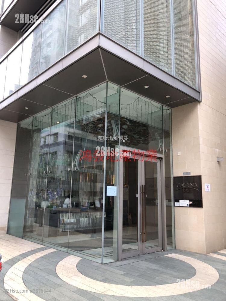 Gardenia Sell 2 Bedrooms , 1 Bathroom 484 ft²