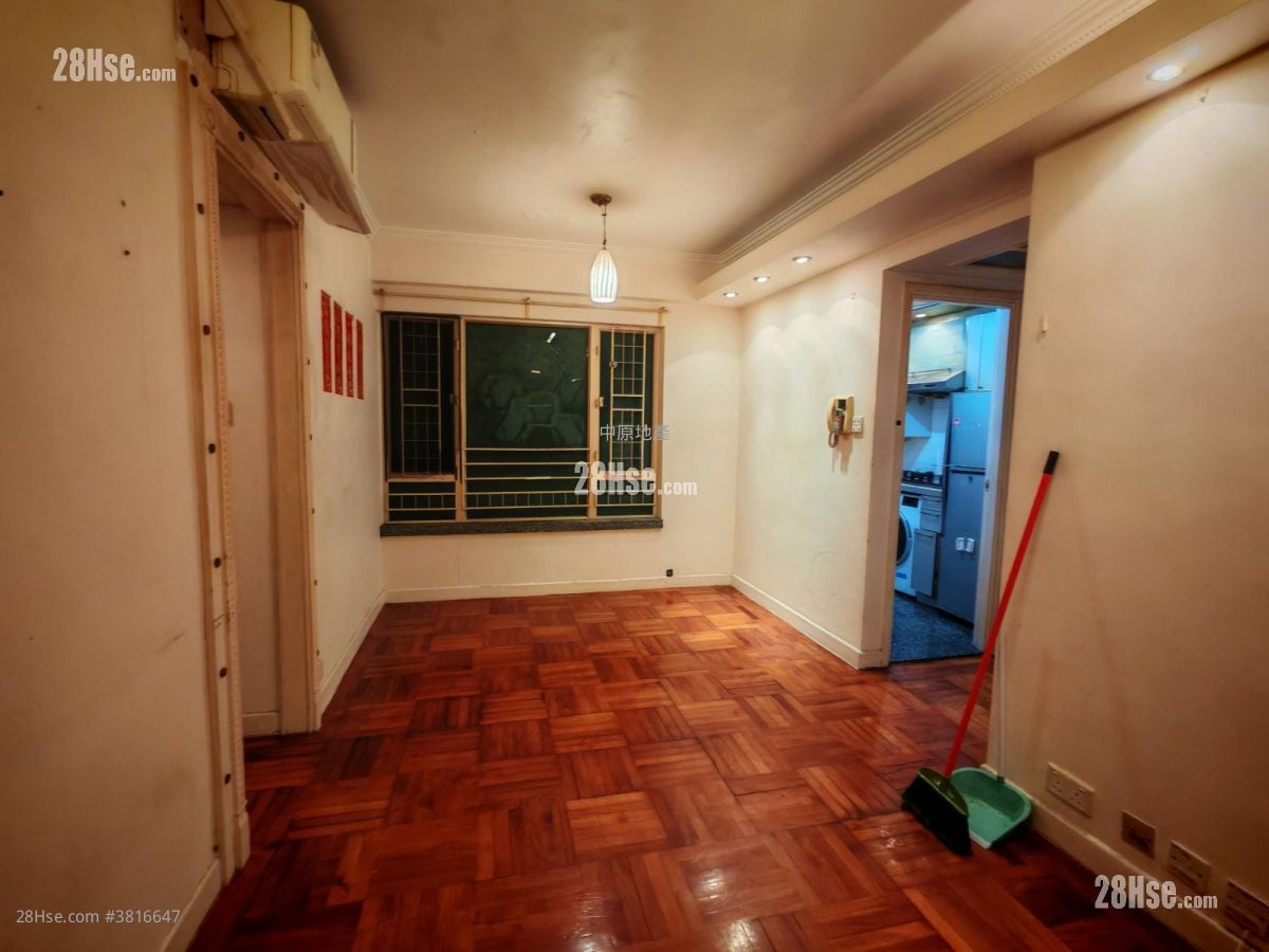 新宝城 售盘 2 房 , 1 浴室 434 平方尺