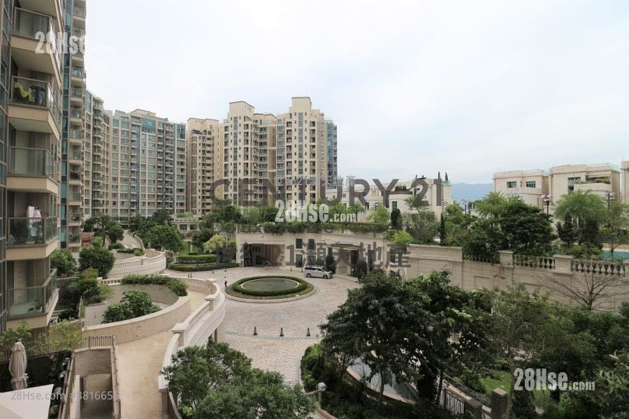 Mayfair By The Sea Rental 4 Bedrooms , 3 Bathrooms 1,400 ft²