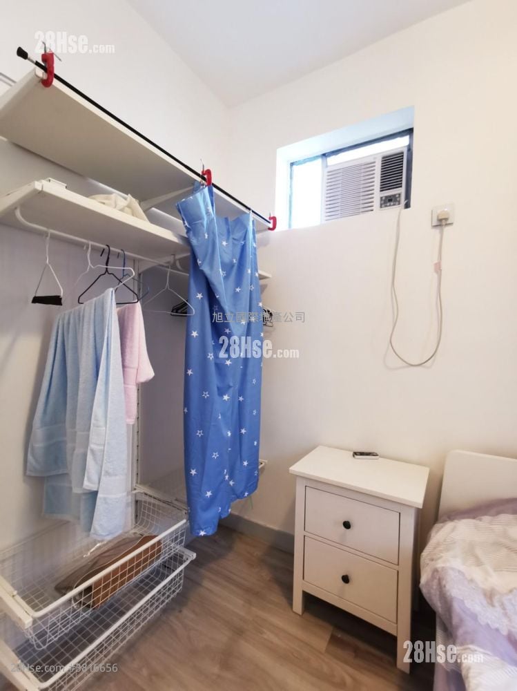 Unique Tower Rental 1 Bedroom , 1 Bathroom 308 ft²