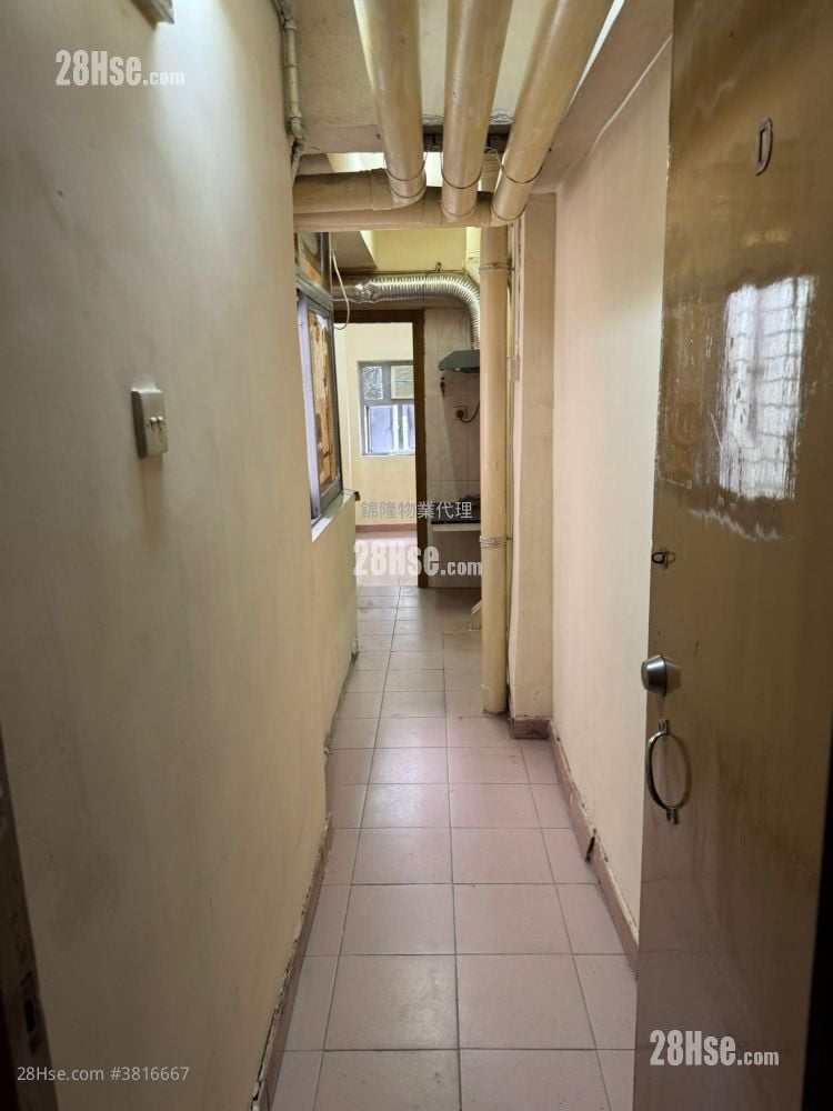 唐楼 租盘 1 房 , 1 浴室 130 平方尺