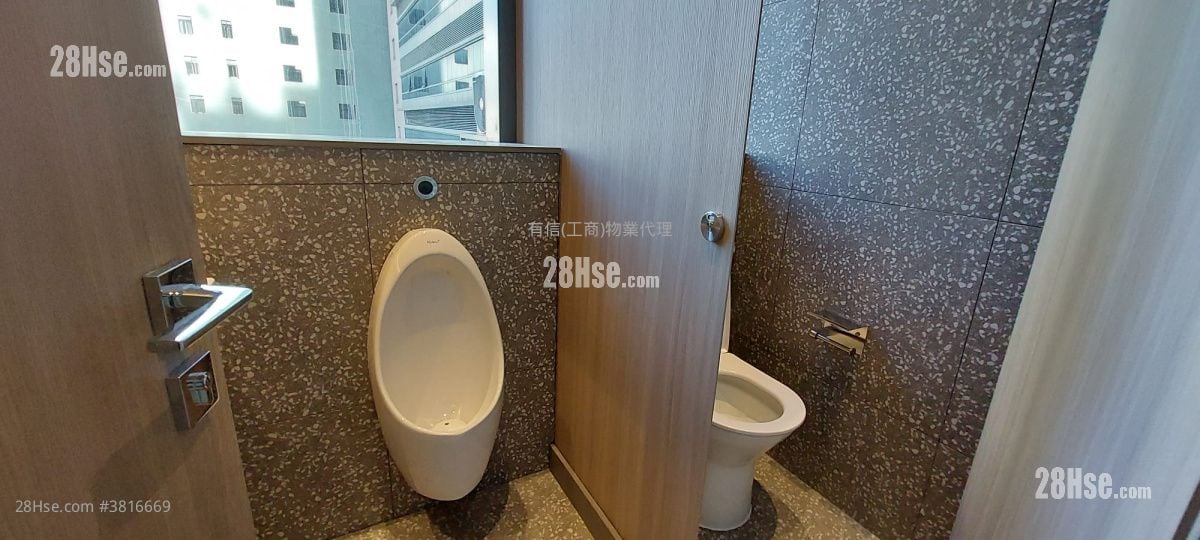 江博士中心 租盤 3 廁所