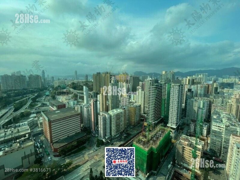 Royal Peninsula Sell 3 Bedrooms 701 ft²