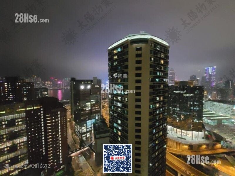 Royal Peninsula Sell 2 Bedrooms 690 ft²