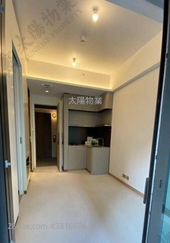 Baker Circle Greenwich 售盘 1 房 226 平方尺