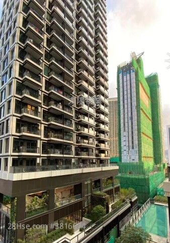 Baker Circle Greenwich 售盘 1 房 226 平方尺