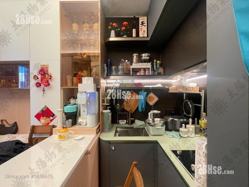 必嘉坊曦汇 租盘 1 房 251 平方尺